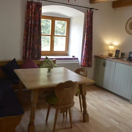 דירה Sunflower Cottage, Austria Dienersdorf