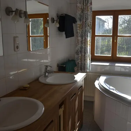 Sunflower Cottage, Austria *