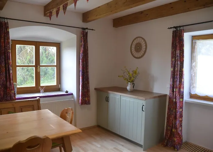 Sunflower Cottage, Austria 公寓 *