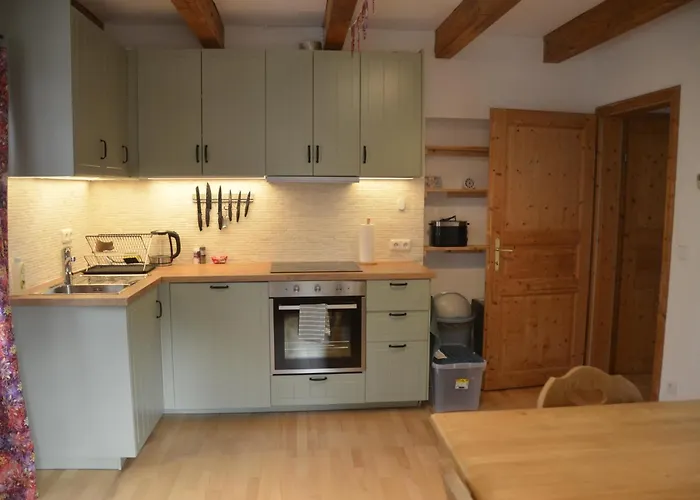 Sunflower Cottage, Austria 公寓 *